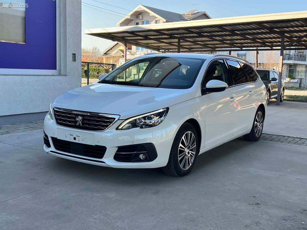 Peugeot 308   - 2021