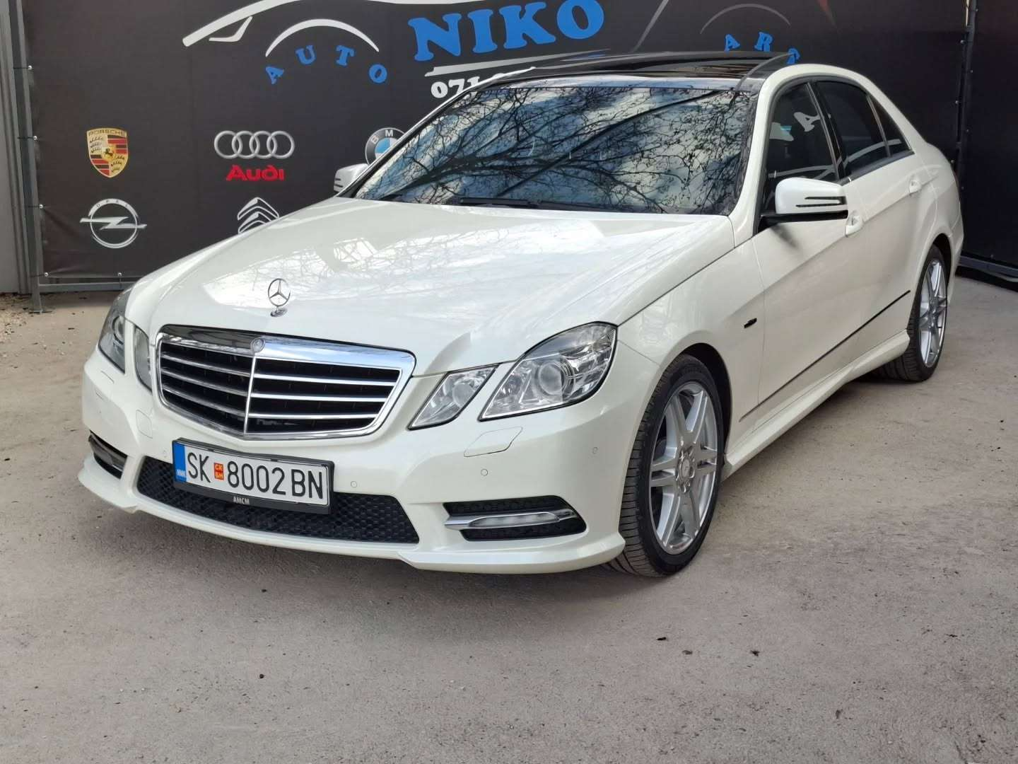 Mercedes-Benz E-Class   - 2011