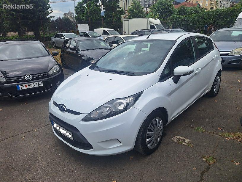 Ford Fiesta   - 2010