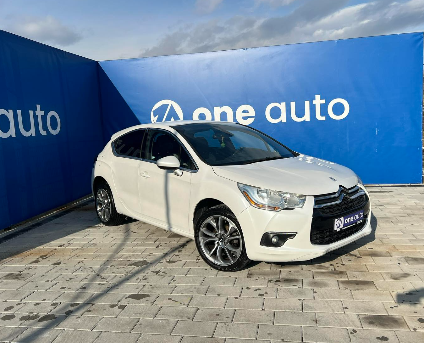 Citroën DS4   - 2011