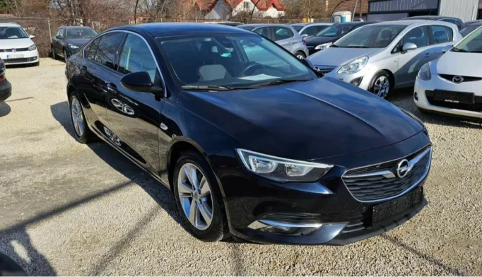 Opel Insignia  - 2018