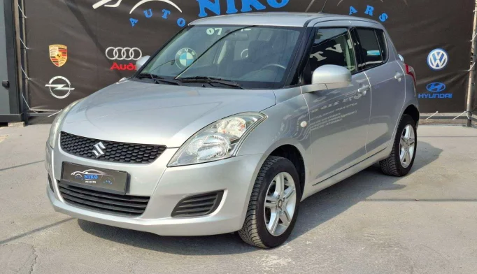 Suzuki Swift  - 2011