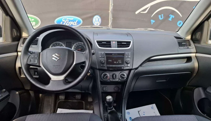 Suzuki Swift  - 2011