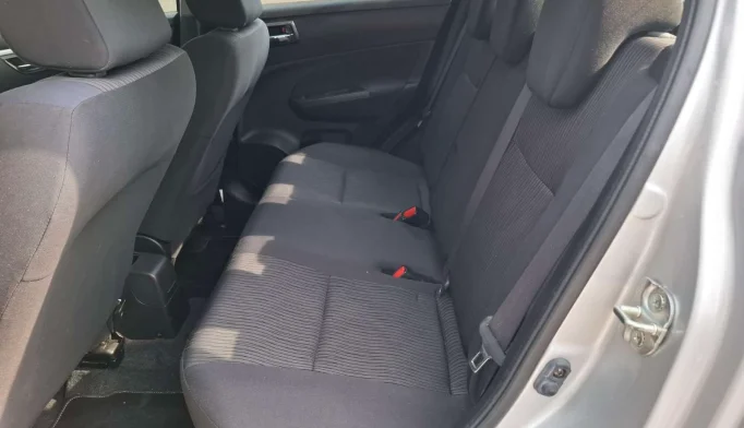 Suzuki Swift  - 2011