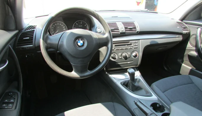 BMW 1 Series  - 2010