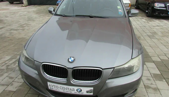 BMW 3 Series  - 2009