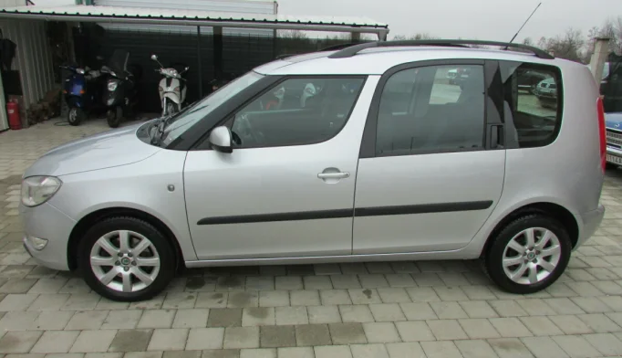 Skoda Roomster   - 2012