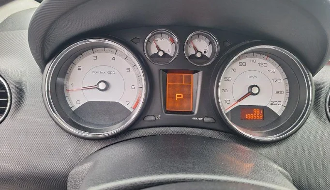 Peugeot 308  - 2008