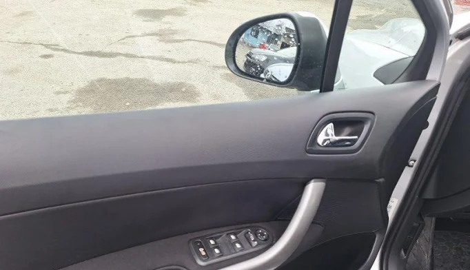 Peugeot 308  - 2008