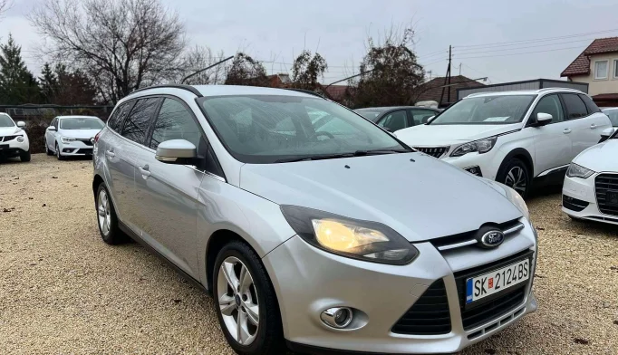 Ford Focus  - 2011