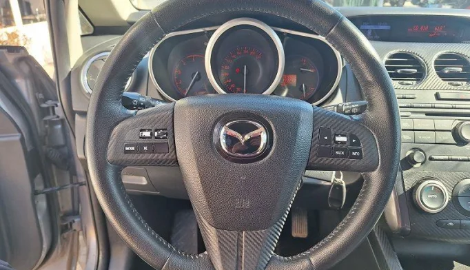 Mazda CX-7  - 2010