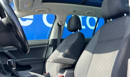 Volkswagen Golf R  - 2019