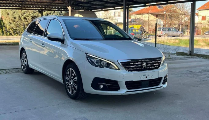 Peugeot 308  - 2021