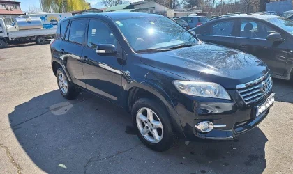 Toyota RAV4  - 2011