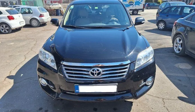 Toyota RAV4  - 2011