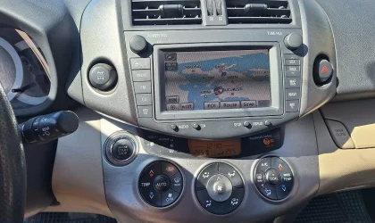 Toyota RAV4  - 2011