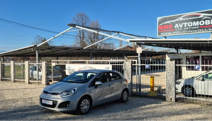 Kia Rio  - 2012