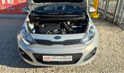 Kia Rio  - 2012
