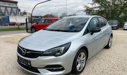 Opel Astra  - 2021