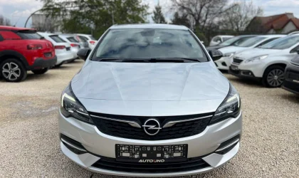 Opel Astra  - 2021