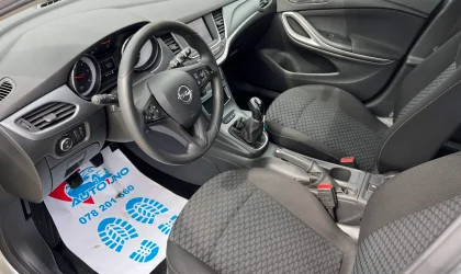 Opel Astra  - 2021