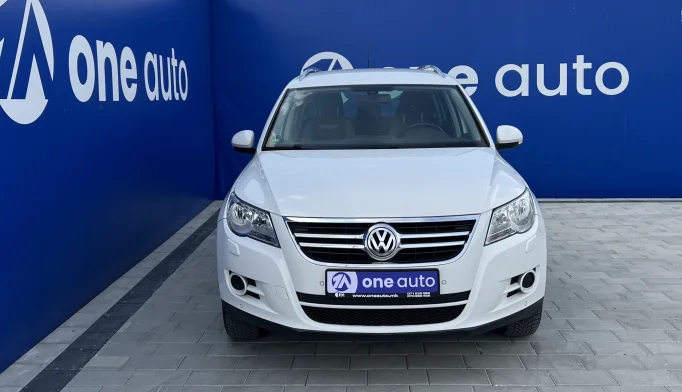 Volkswagen Tiguan  - 2008