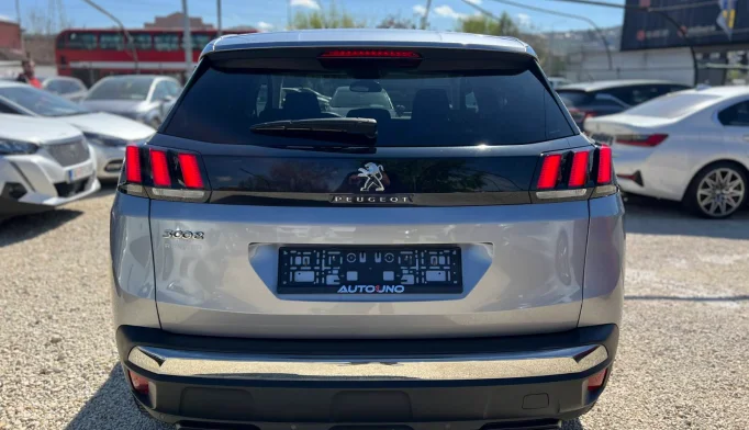 Peugeot 3008  - 2018