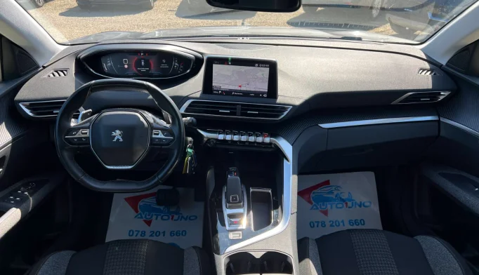 Peugeot 3008  - 2018