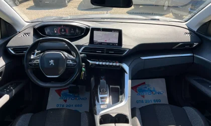 Peugeot 3008  - 2018