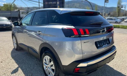 Peugeot 3008  - 2018