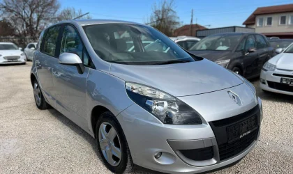 Renault Scenic  - 2011