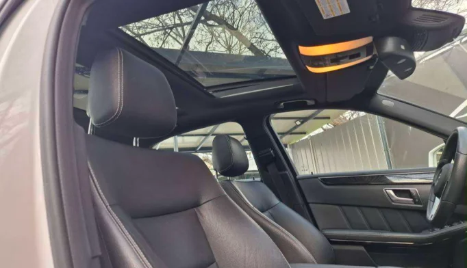 Mercedes-Benz E-Class  - 2011