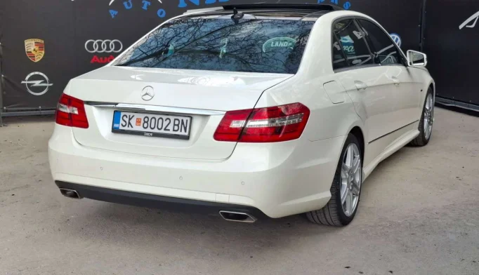Mercedes-Benz E-Class  - 2011