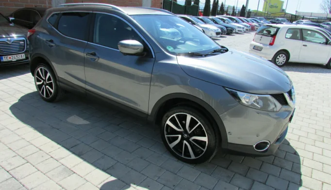 Nissan Qashqai  - 2016