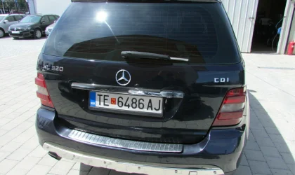 Mercedes-Benz M-Class  - 2005
