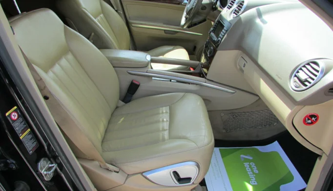 Mercedes-Benz M-Class  - 2005