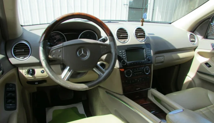 Mercedes-Benz M-Class  - 2005