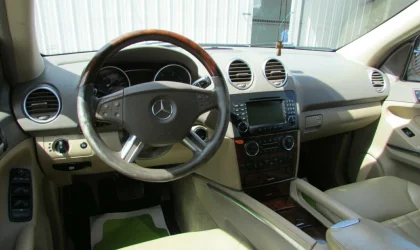 Mercedes-Benz M-Class  - 2005