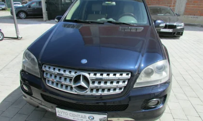 Mercedes-Benz M-Class  - 2005