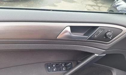 Volkswagen Golf  - 2012