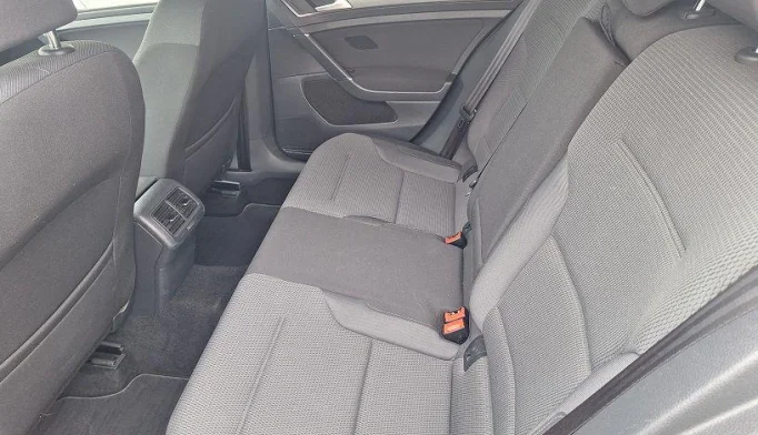 Volkswagen Golf  - 2012