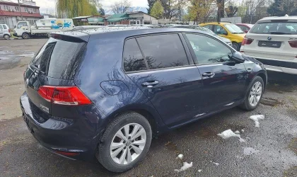 Volkswagen Golf  - 2012