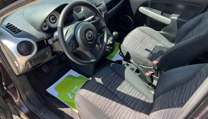 Mazda 2  - 2008