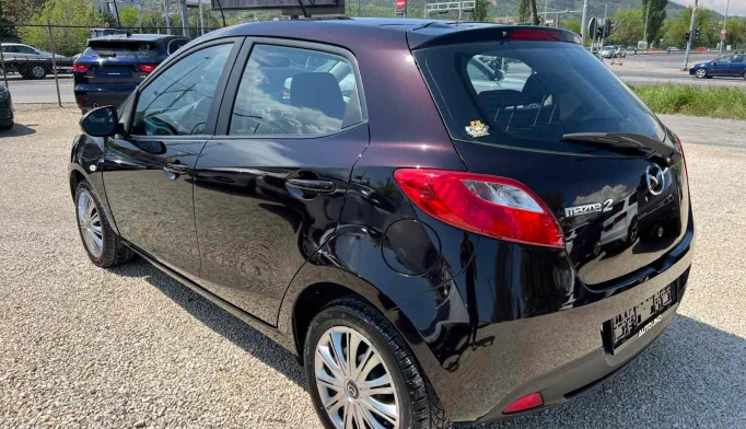Mazda 2  - 2008