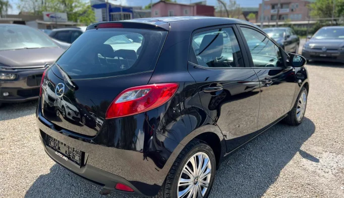 Mazda 2  - 2008