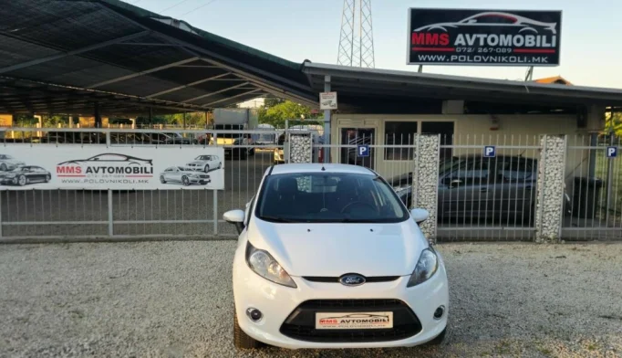 Ford Fiesta   - 2012