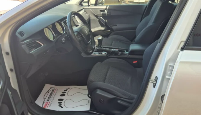 Peugeot 508  - 2012