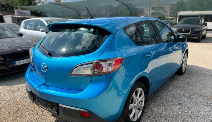 Mazda 3  - 2009