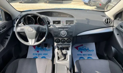 Mazda 3  - 2009