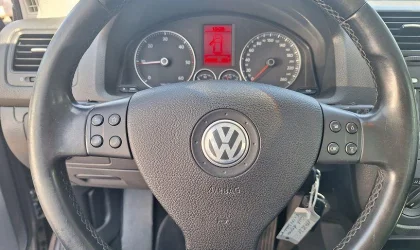 Volkswagen Golf  - 2009